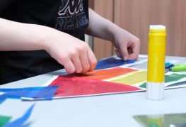 Atelier enfant : L&rsquo;art du vitrail